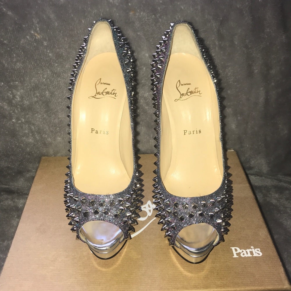 CL Spiked Peep-toes heels